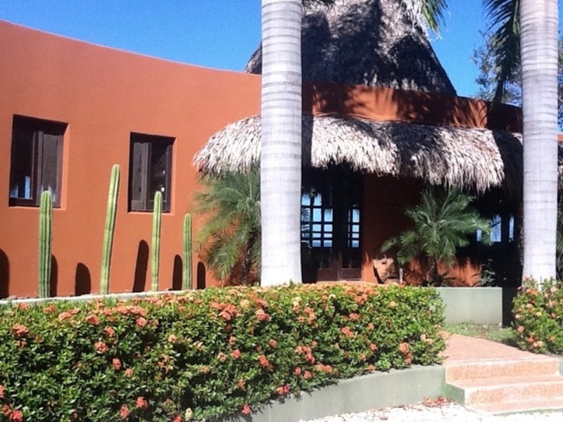 3 bed Single Family Homes For Sale in Playa Flamingo, Guanacaste - thumb 1