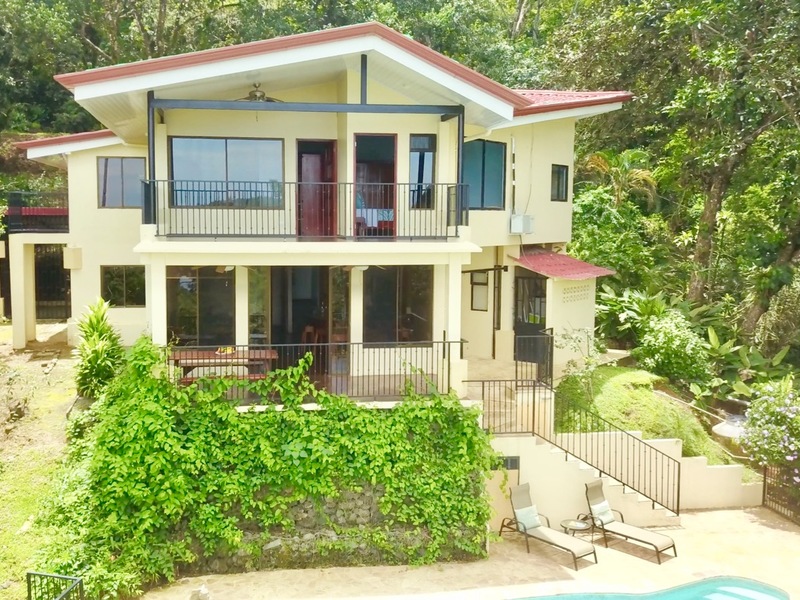 4 bed Single Family Homes For Sale in Dominical, Puntarenas - 1