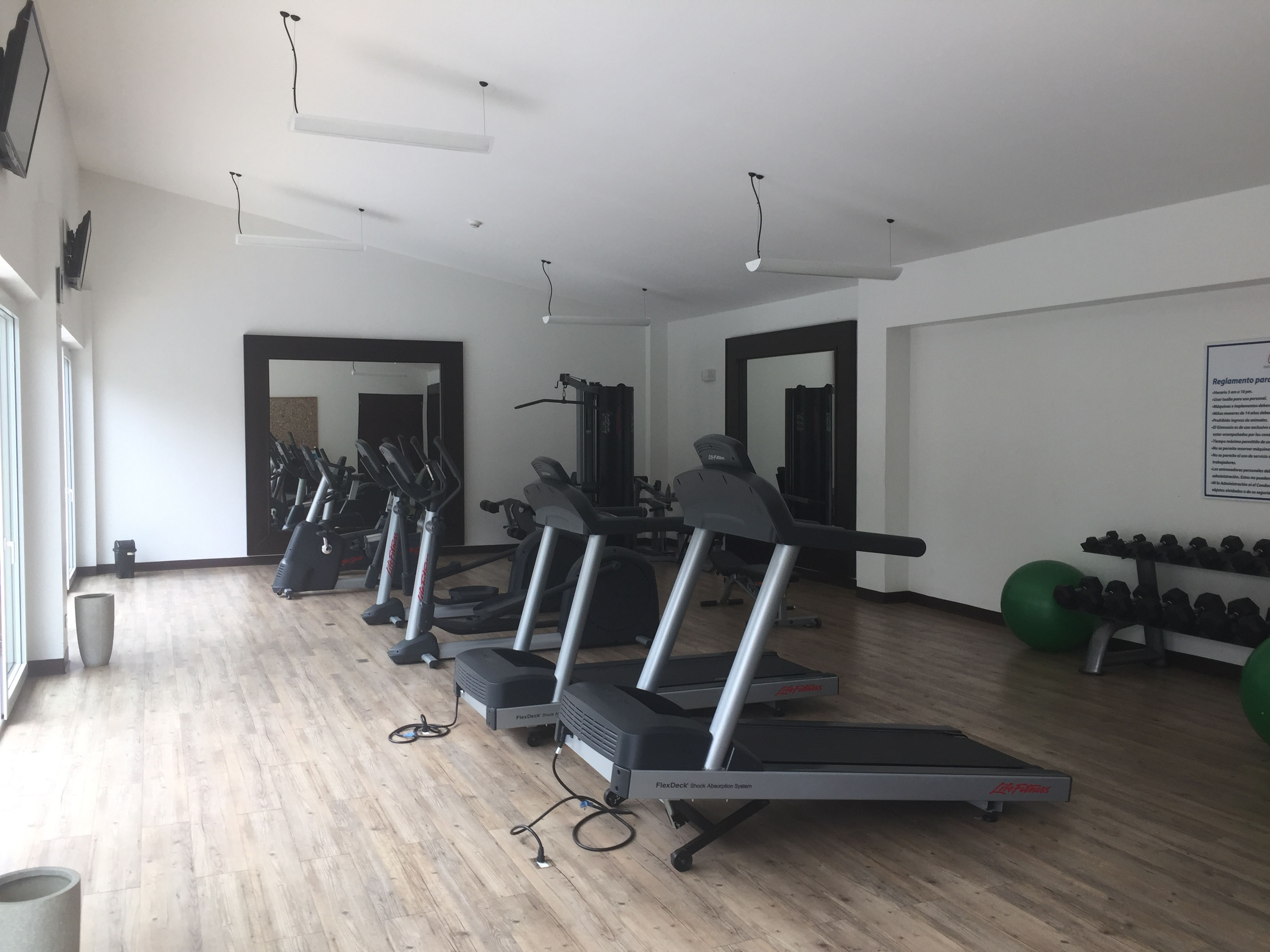 2 bed Apartment For Sale in Escazu, San Jose - thumb 12