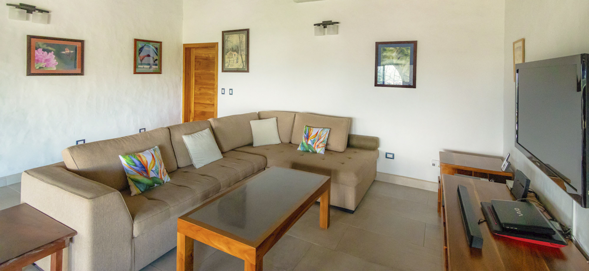 4 bed Single Family Homes For Sale in Manuel Antonio, Puntarenas - thumb 13