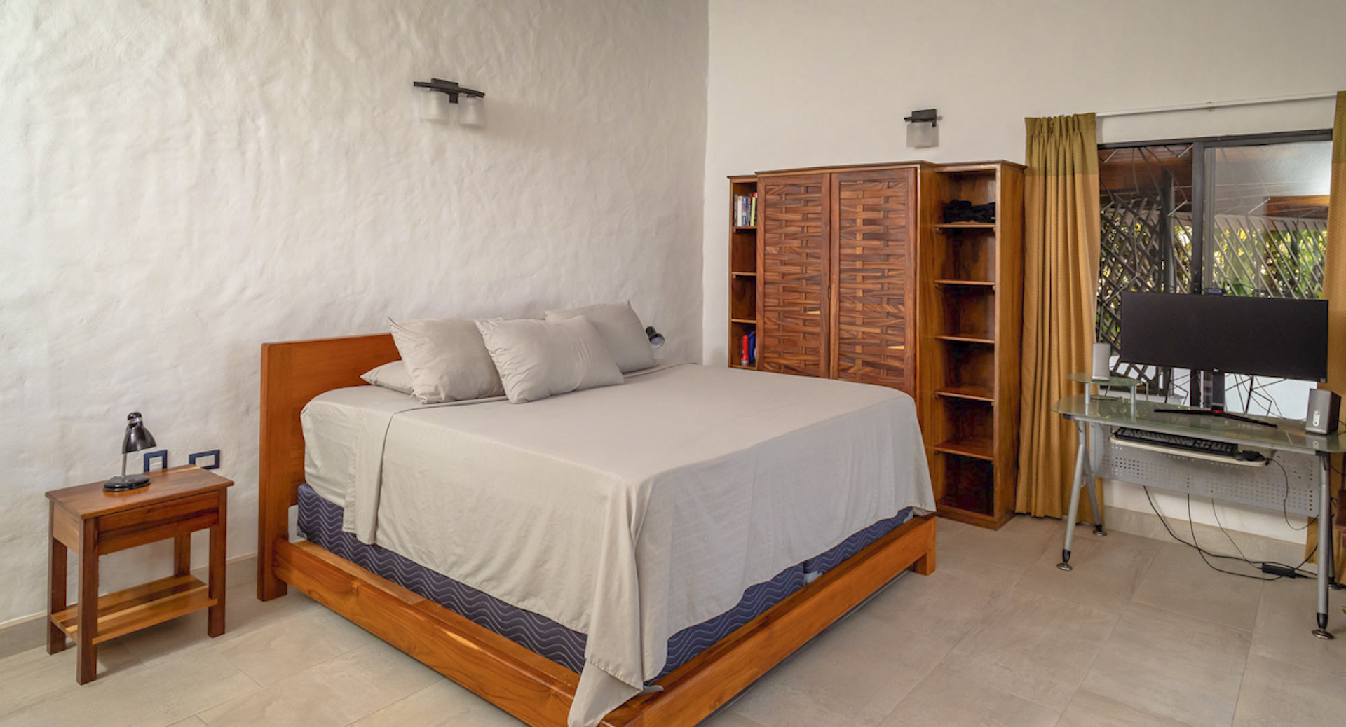 4 bed Single Family Homes For Sale in Manuel Antonio, Puntarenas - thumb 18