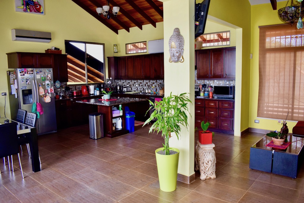 2 bed Single Family Homes For Sale in Perez Zeledon, Puntarenas - thumb 6