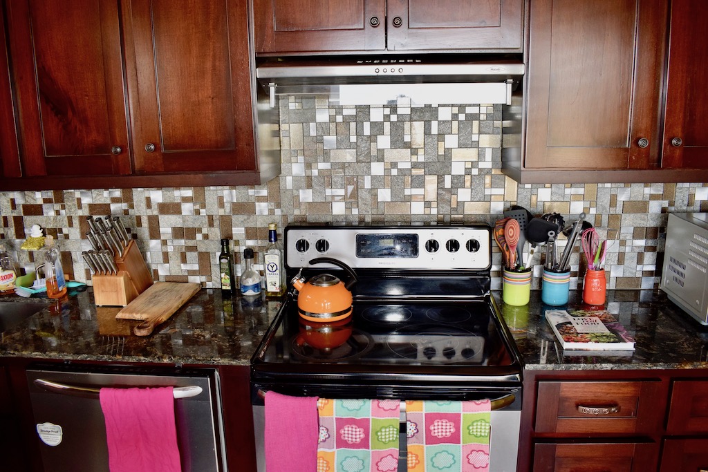 2 bed Single Family Homes For Sale in Perez Zeledon, Puntarenas - thumb 2