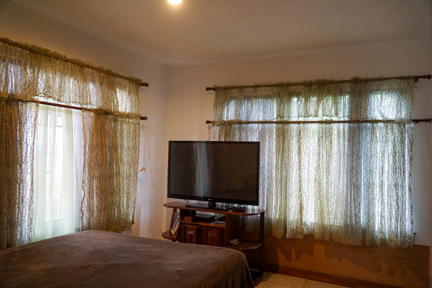 2 bed Single Family Homes For Sale in Perez Zeledon, Puntarenas - thumb 17