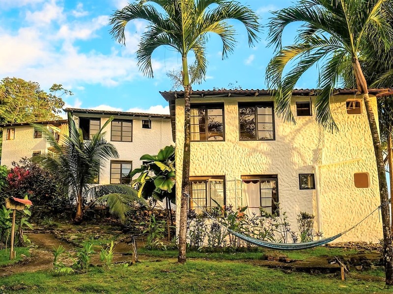 14 bed Hotel / Leisure For Sale in Ojochal, Puntarenas - 1