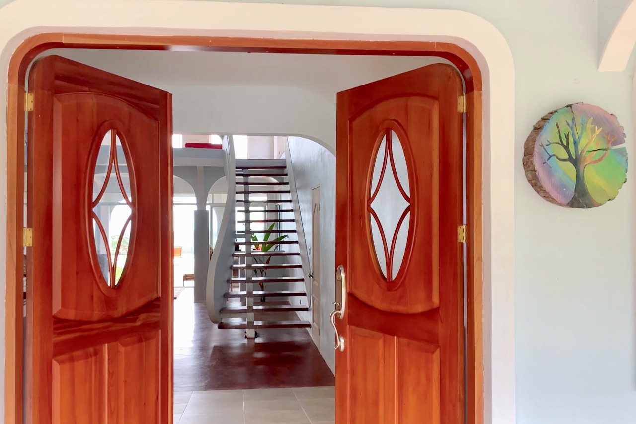 3 bed Single Family Homes For Sale in Dominical, Puntarenas - thumb 4