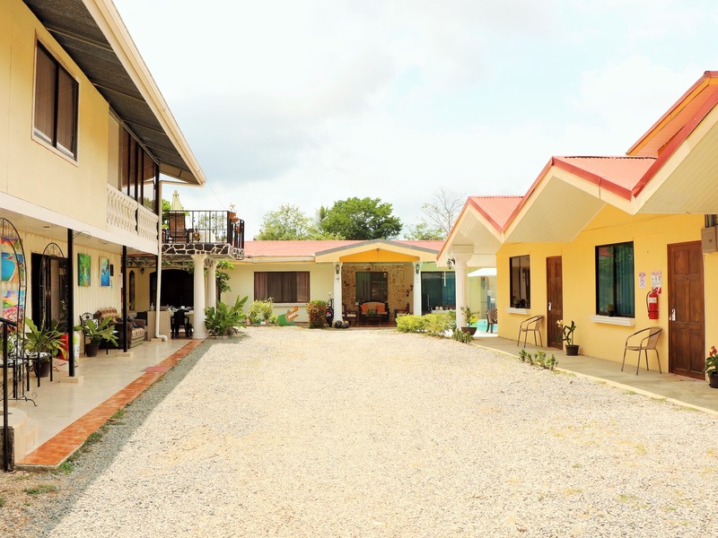 10 bed Hotel / Leisure For Sale in Ciudad Cortes, Puntarenas - 1