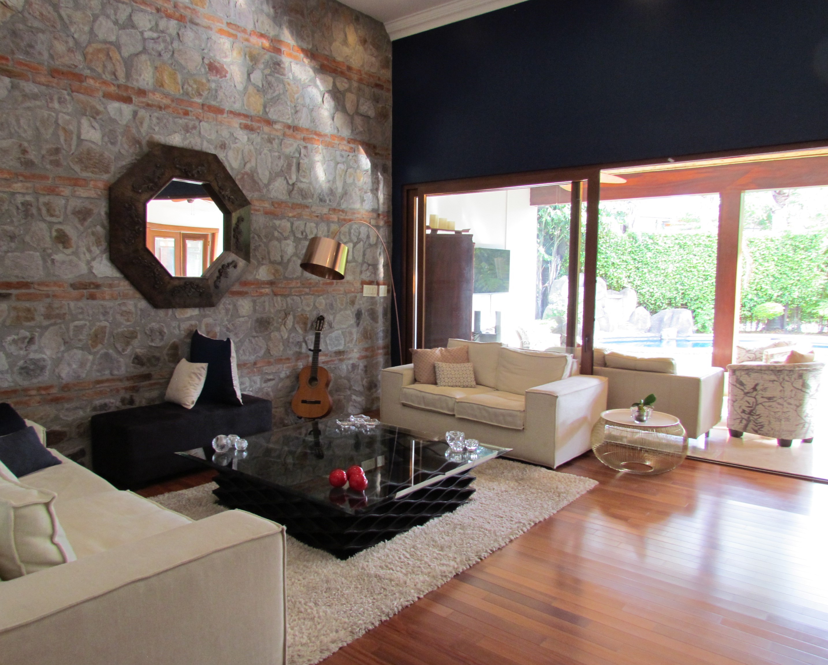 3 bed Single Family Homes For Sale in Santa Ana, San Jose - thumb 1