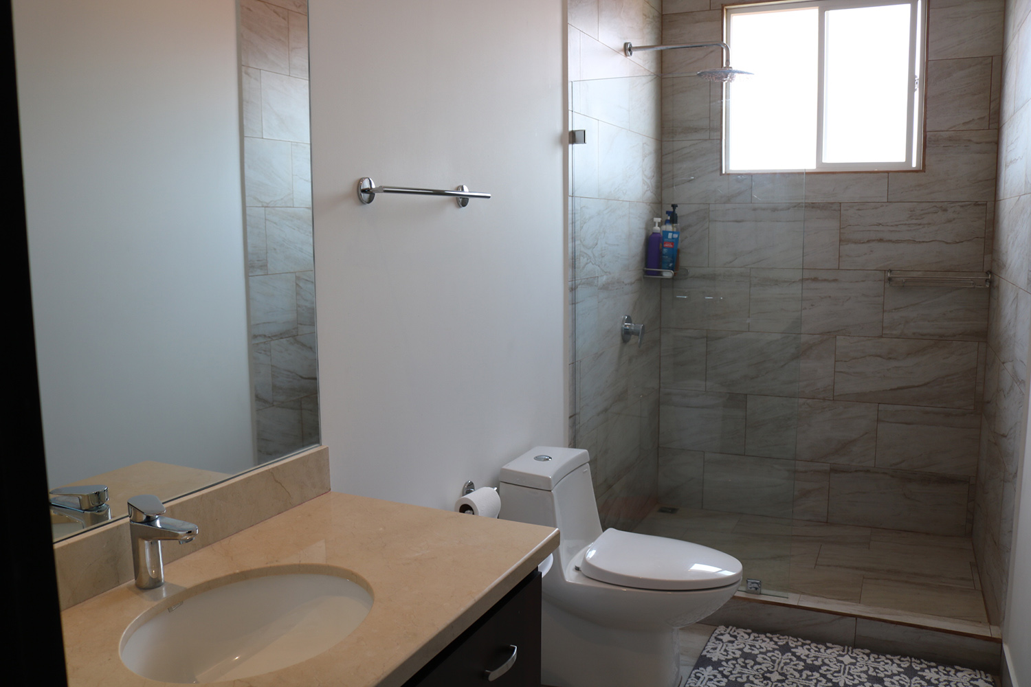 3 bed Single Family Homes For Sale in Santa Ana, San Jose - thumb 27