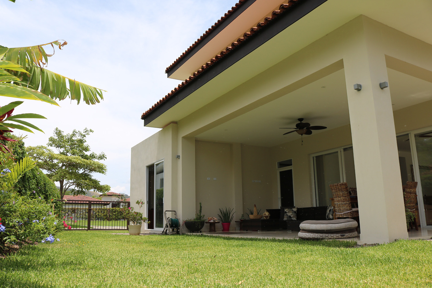 3 bed Single Family Homes For Sale in Santa Ana, San Jose - thumb 14