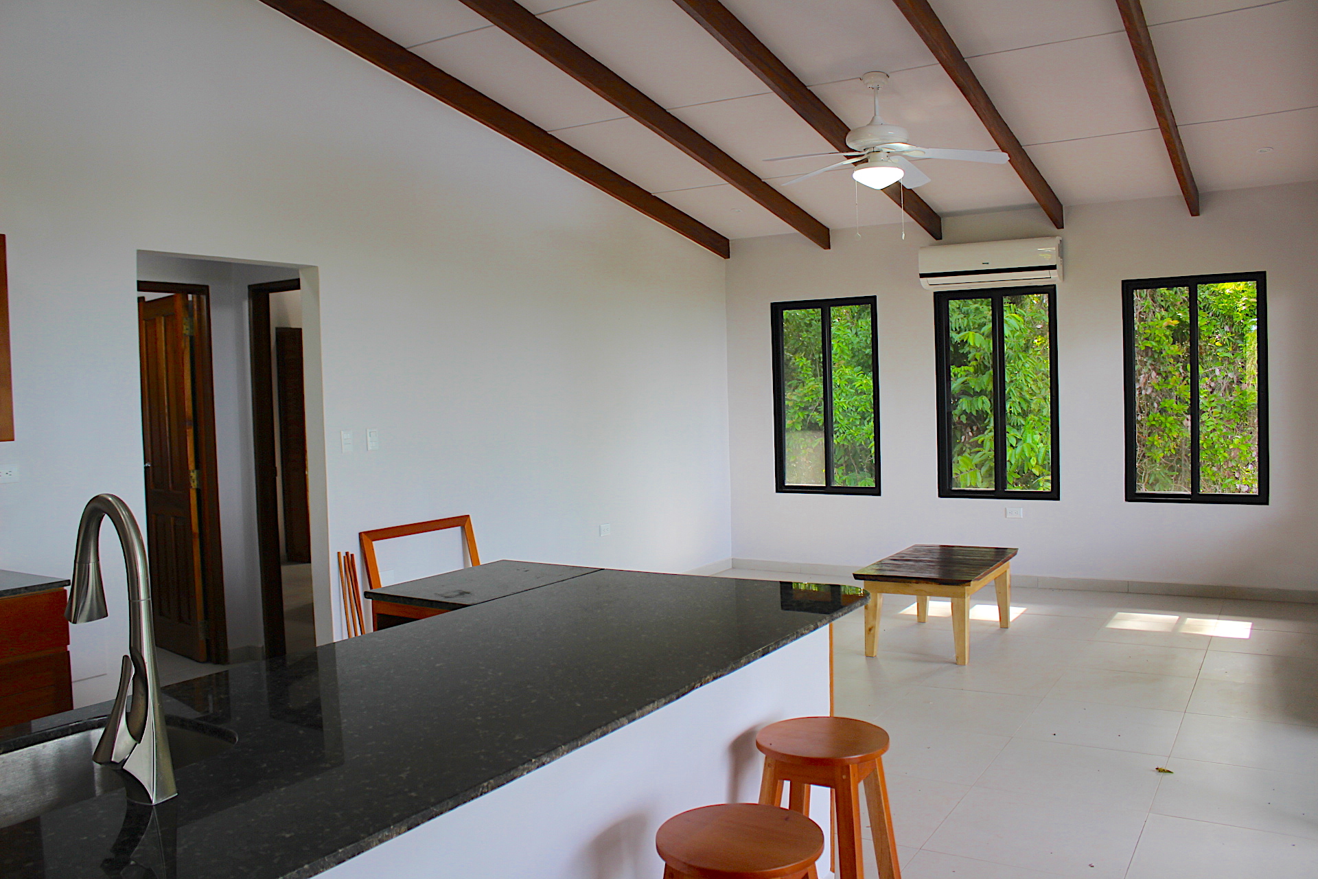 3 bed Single Family Homes For Sale in Dominical, Puntarenas - thumb 10