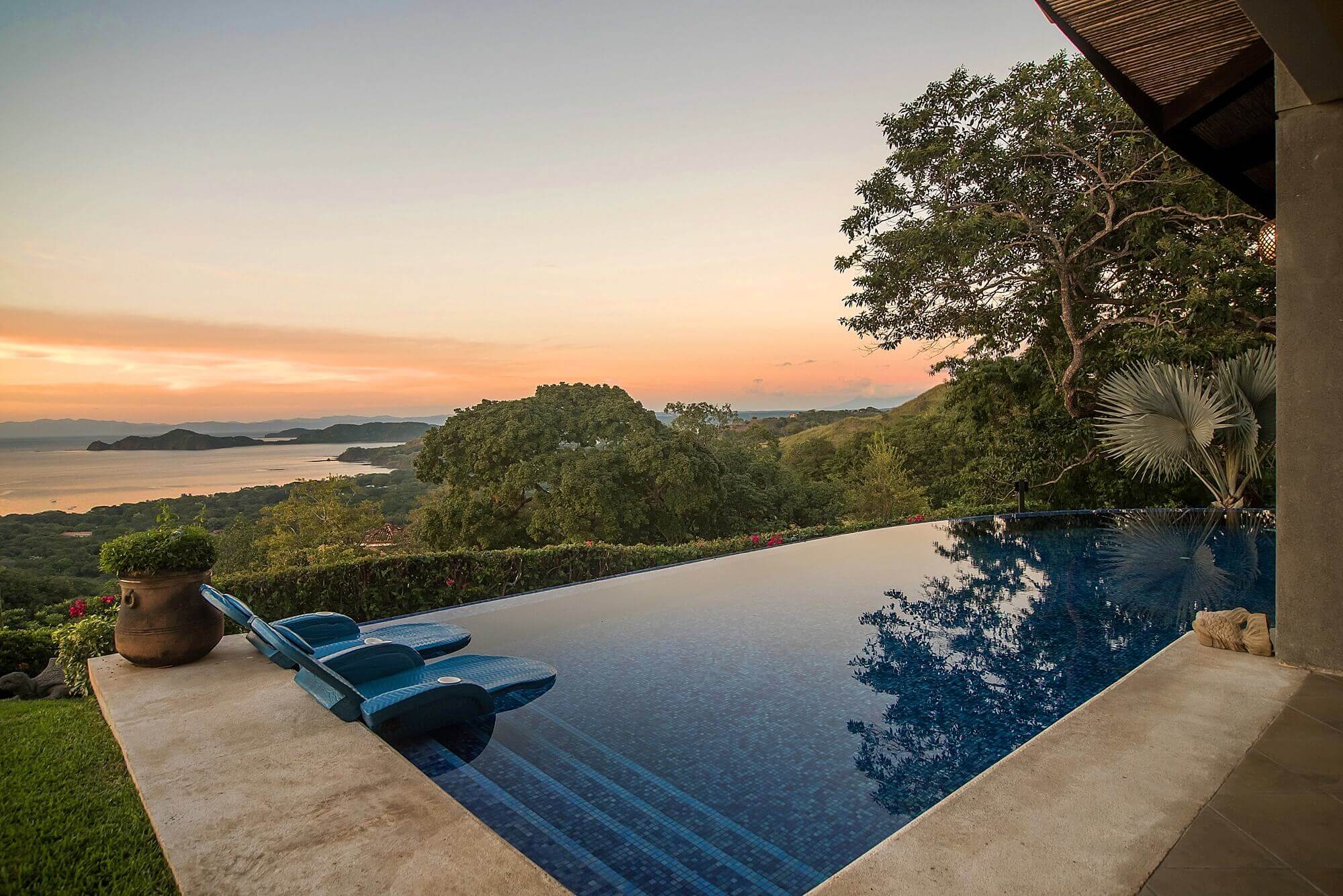 6 bed Single Family Homes For Sale in Hermosa, Guanacaste - thumb 3