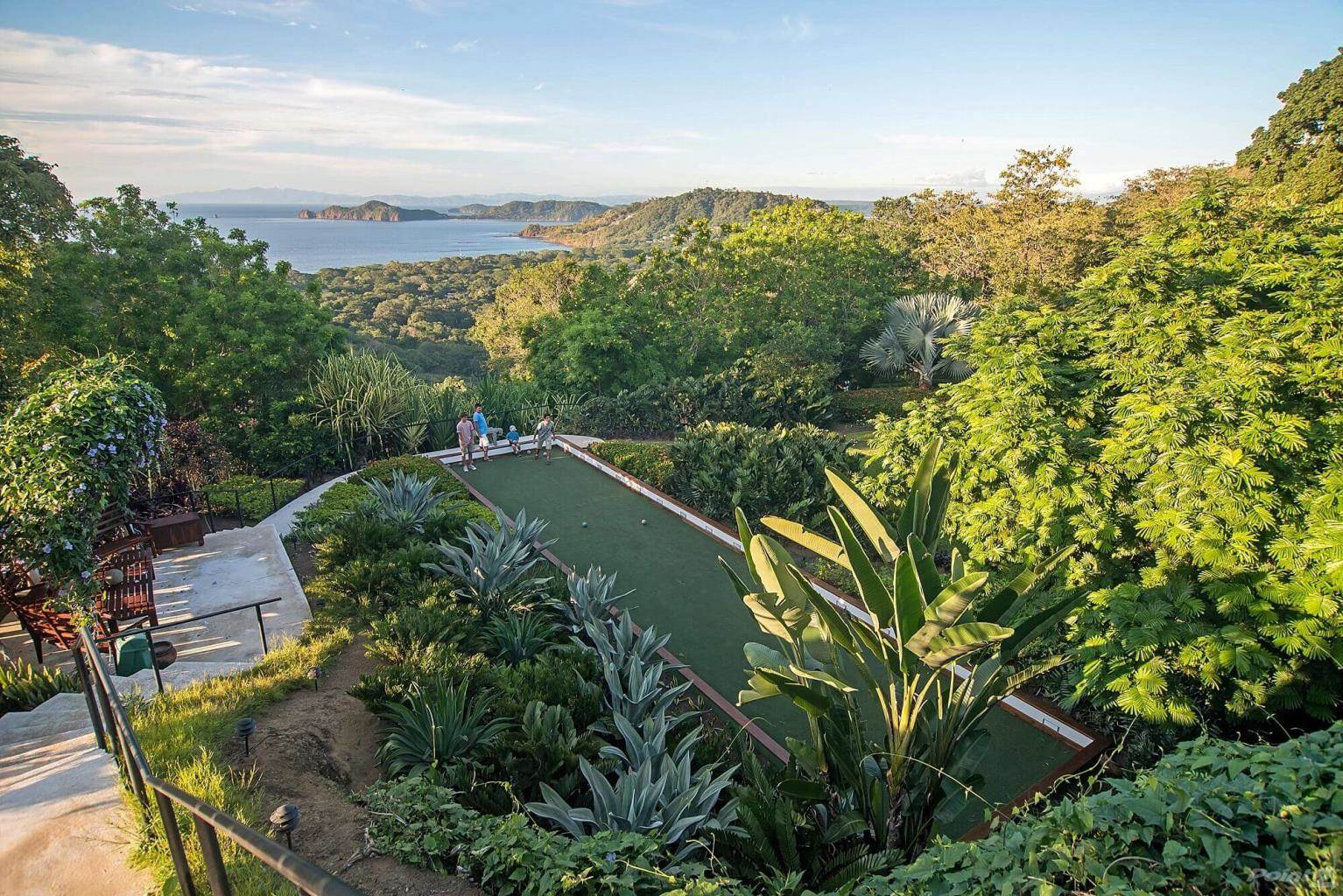 6 bed Single Family Homes For Sale in Hermosa, Guanacaste - thumb 2