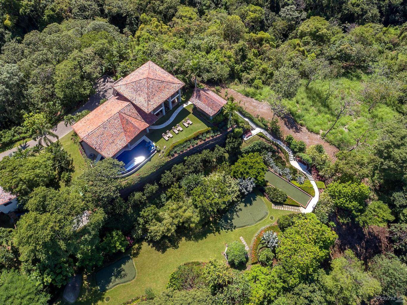 6 bed Single Family Homes For Sale in Hermosa, Guanacaste - thumb 24