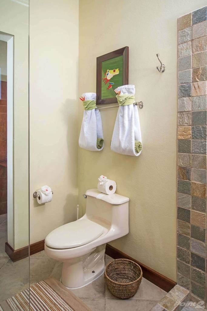 6 bed Single Family Homes For Sale in Hermosa, Guanacaste - thumb 22