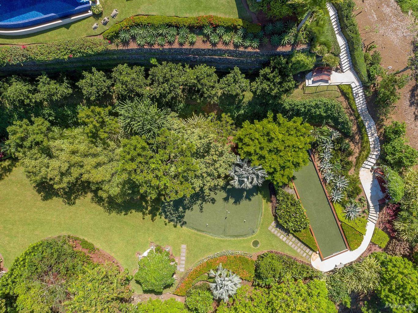 6 bed Single Family Homes For Sale in Hermosa, Guanacaste - thumb 11