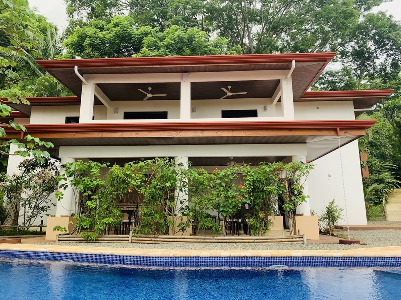 6 bed Hotel / Leisure For Sale in Dominical, Puntarenas - 1