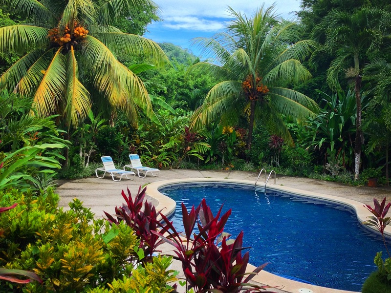 8 bed Hotel / Leisure For Sale in Santa Teresa, Puntarenas - 1