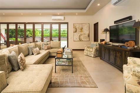 4 bed Single Family Homes For Sale in Playas Del Coco, Guanacaste - thumb 3