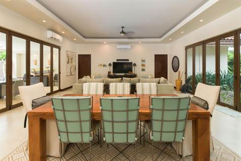 4 bed Single Family Homes For Sale in Playas Del Coco, Guanacaste - thumb 17