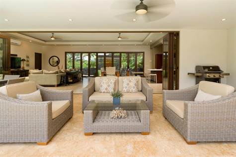 4 bed Single Family Homes For Sale in Playas Del Coco, Guanacaste - thumb 12