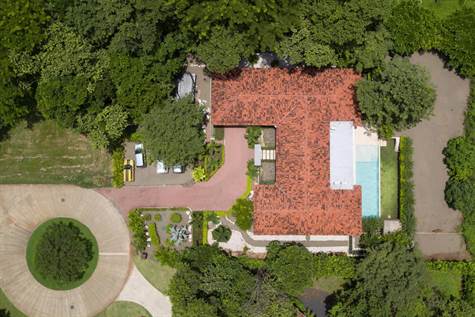 4 bed Single Family Homes For Sale in Playas Del Coco, Guanacaste - thumb 14