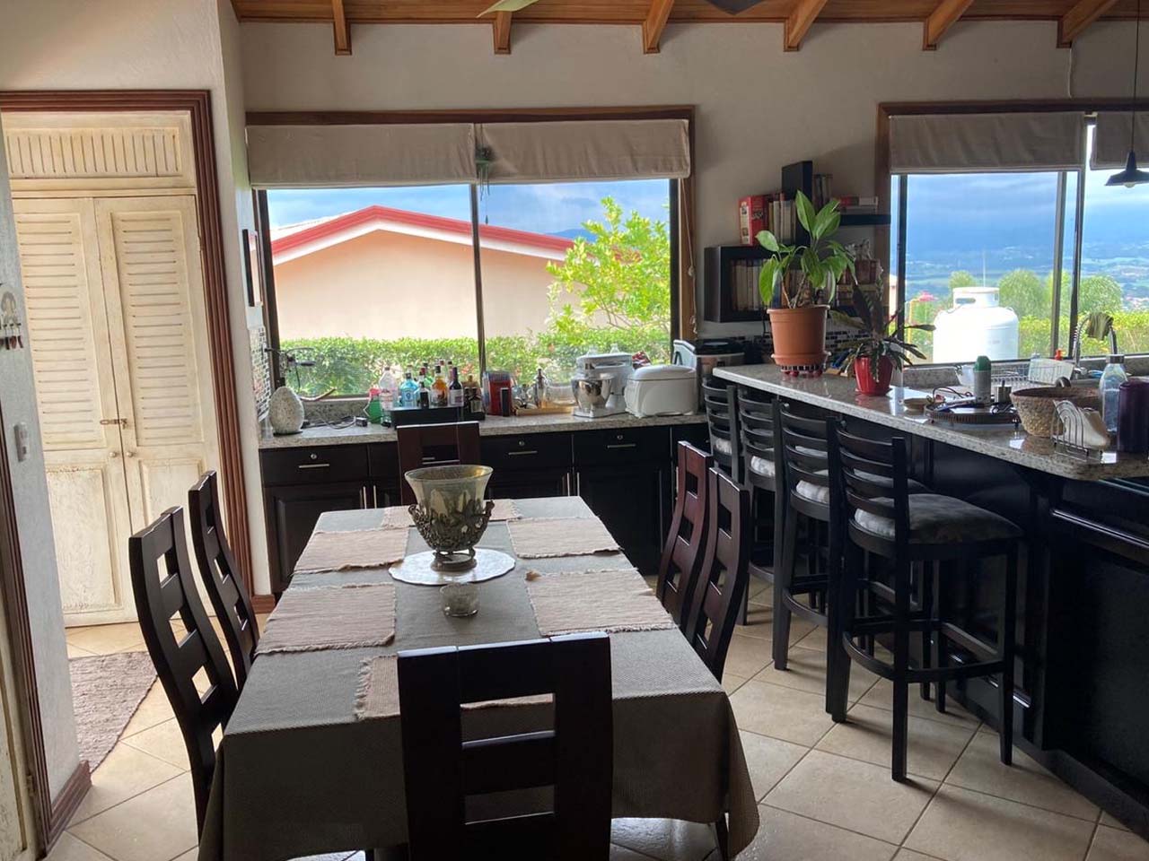 4 bed Single Family Homes For Sale in Atenas, Alajuela - thumb 11