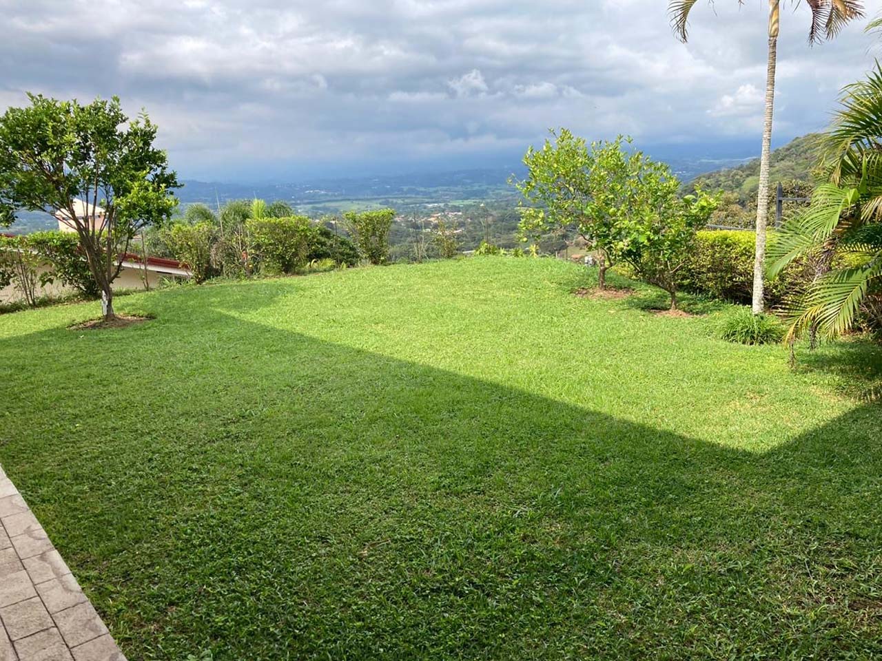4 bed Single Family Homes For Sale in Atenas, Alajuela - thumb 2