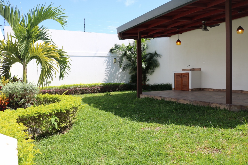 3 bed Condo For Sale in Escazu, San Jose - thumb 10