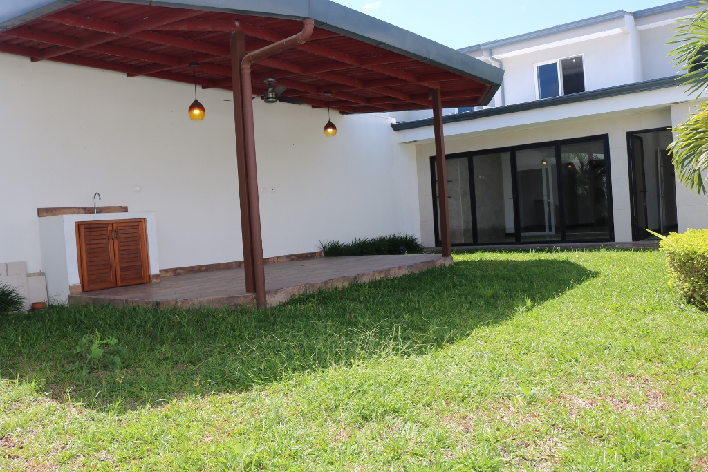 3 bed Condo For Sale in Escazu, San Jose - thumb 9
