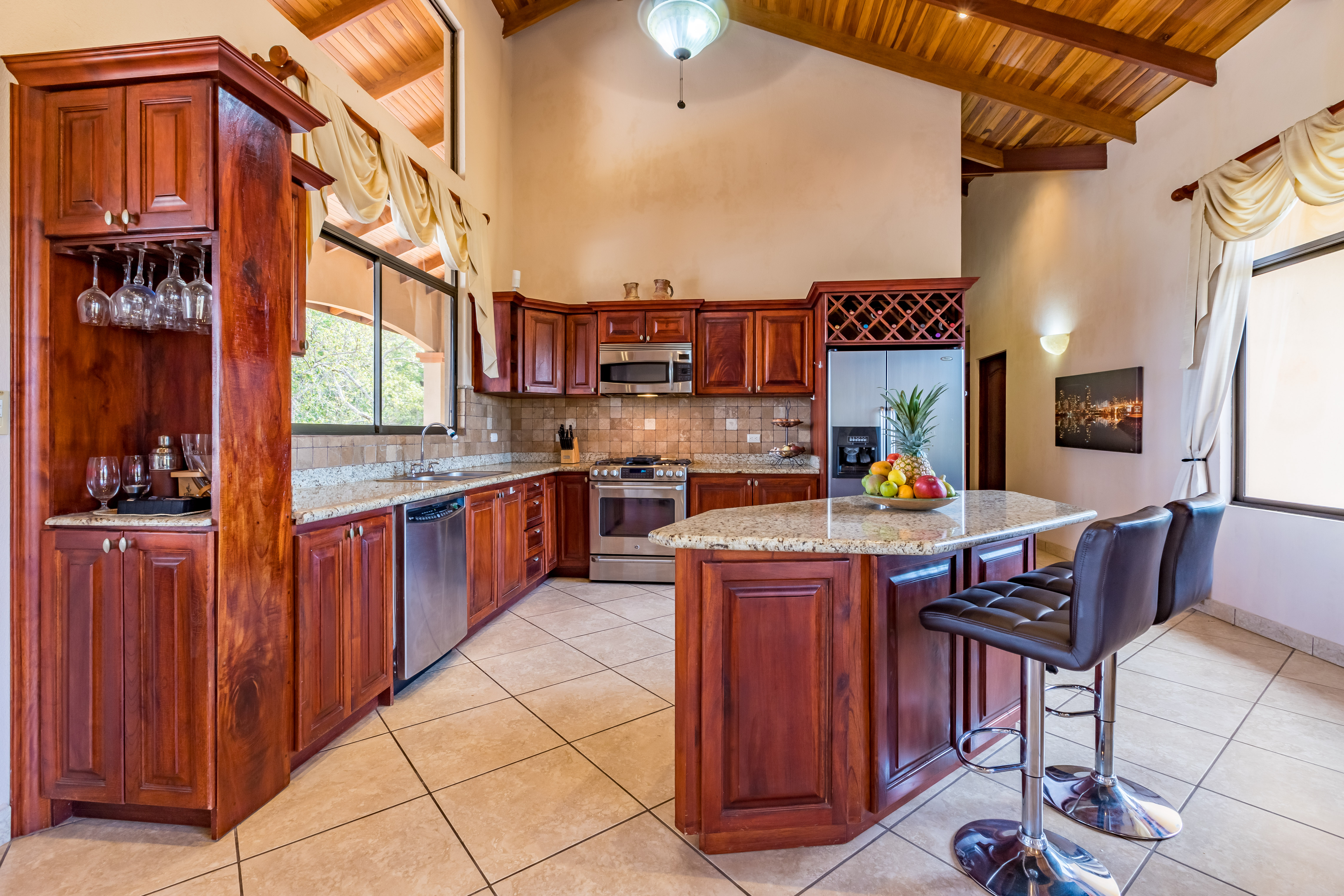 4 bed Single Family Homes For Sale in Orotina, Alajuela - thumb 3