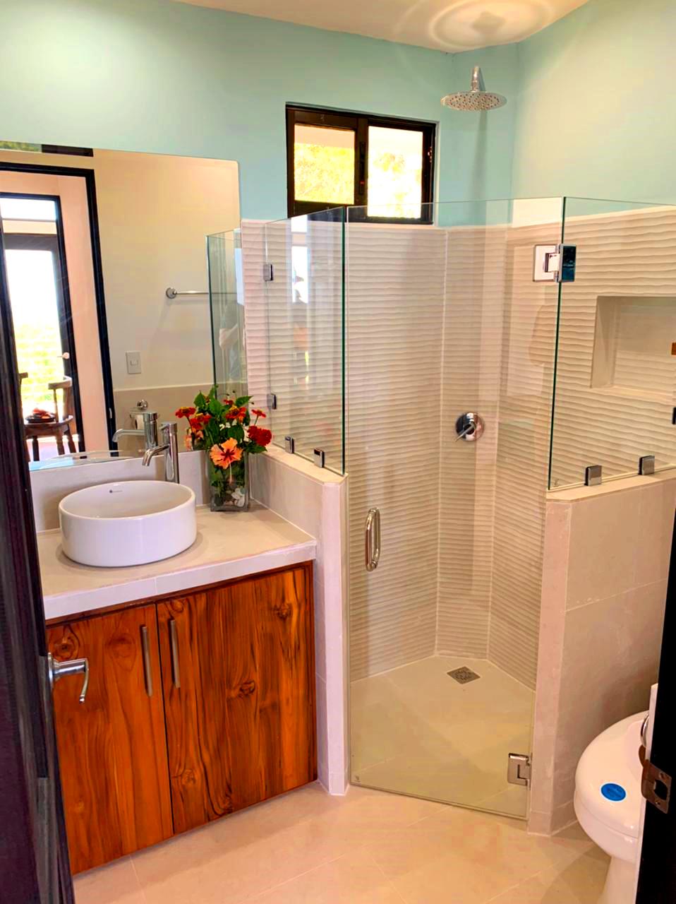 4 bed Single Family Homes For Sale in Jaco, Puntarenas - thumb 16