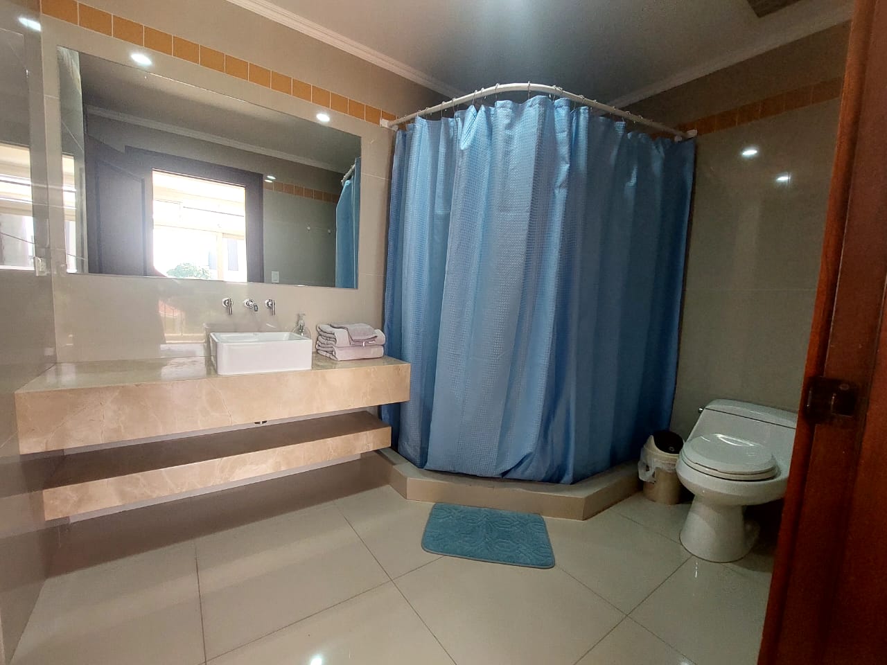 3 bed Condo For Rent in San Jose, San Jose - thumb 5