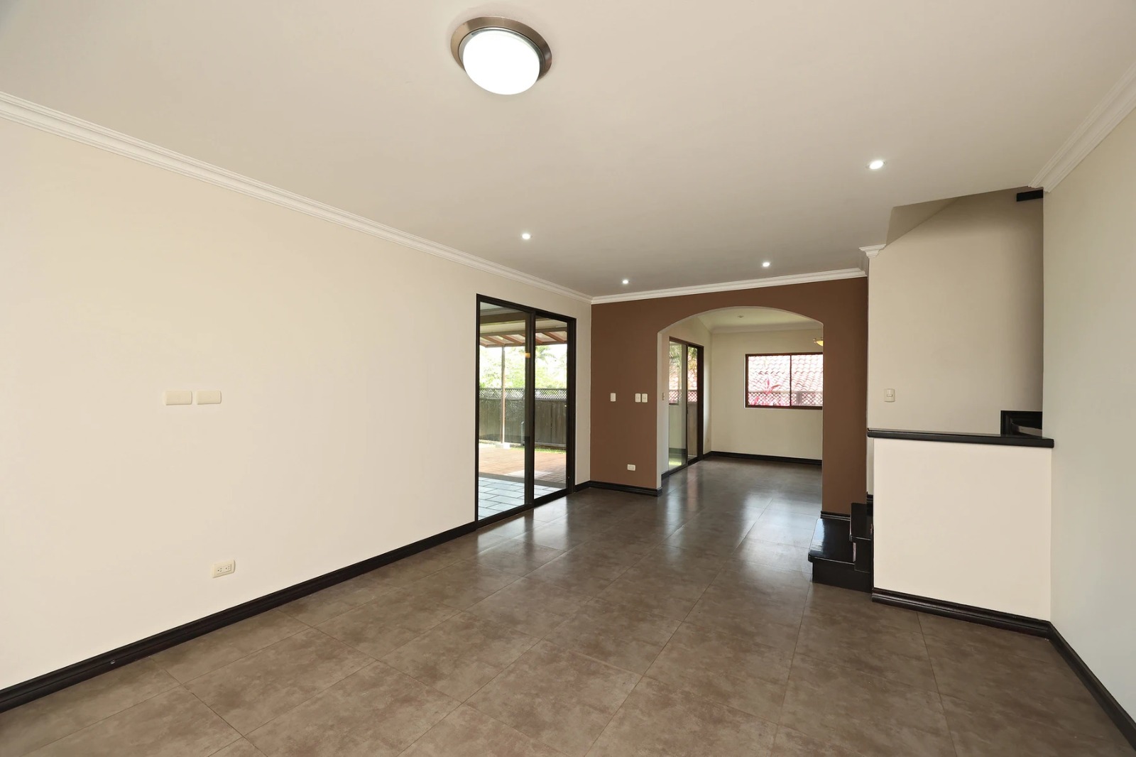5 bed Condo For Rent in Santa Ana, San Jose - thumb 5