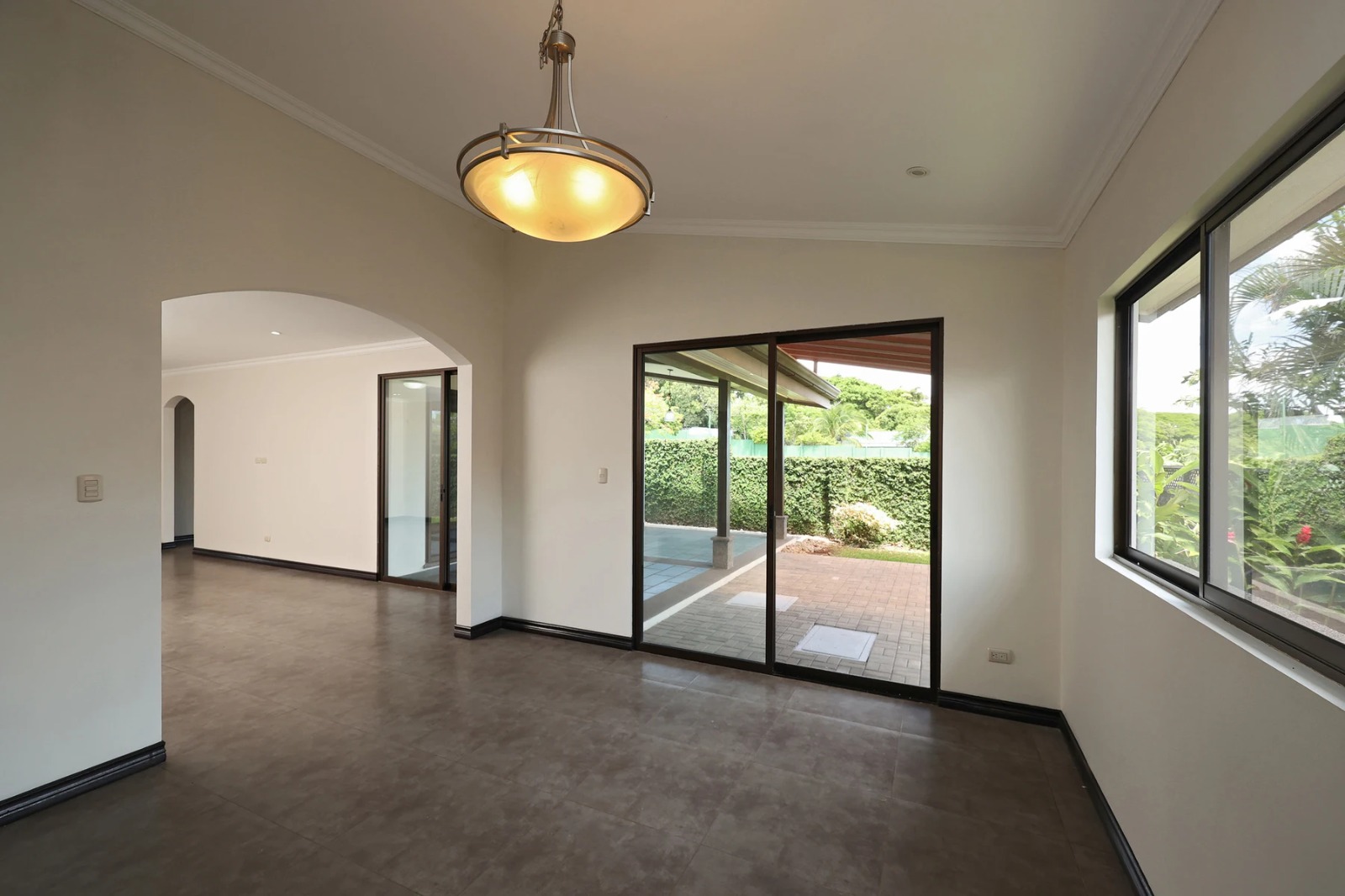 5 bed Condo For Rent in Santa Ana, San Jose - thumb 6