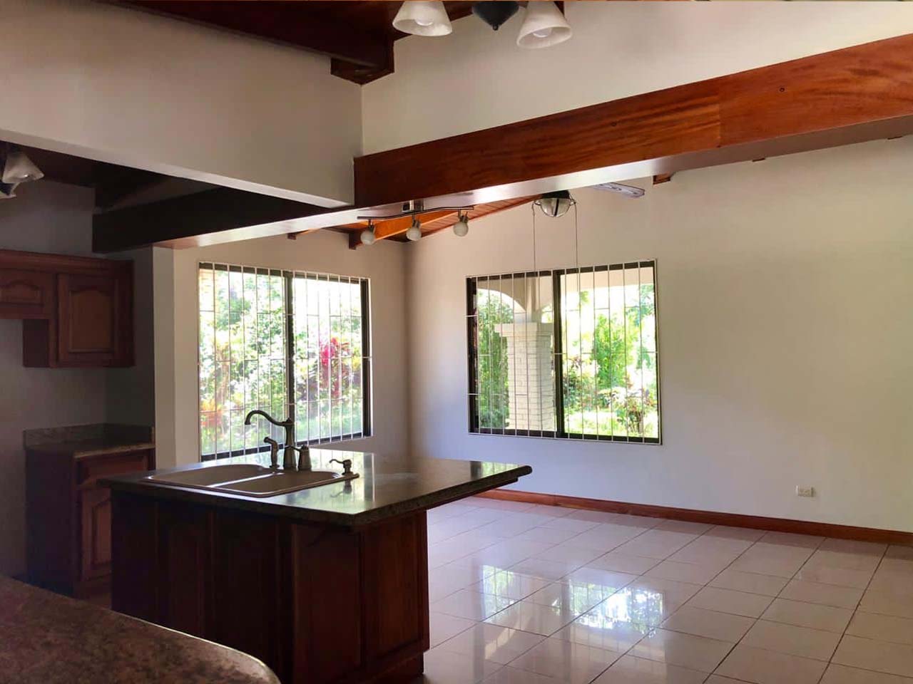 3 bed Single Family Homes For Sale in Atenas, Alajuela - thumb 5