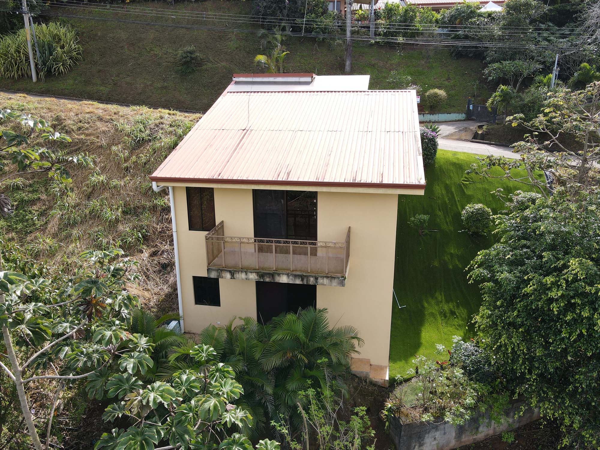 4 bed Single Family Homes For Sale in Atenas, Alajuela - thumb 4