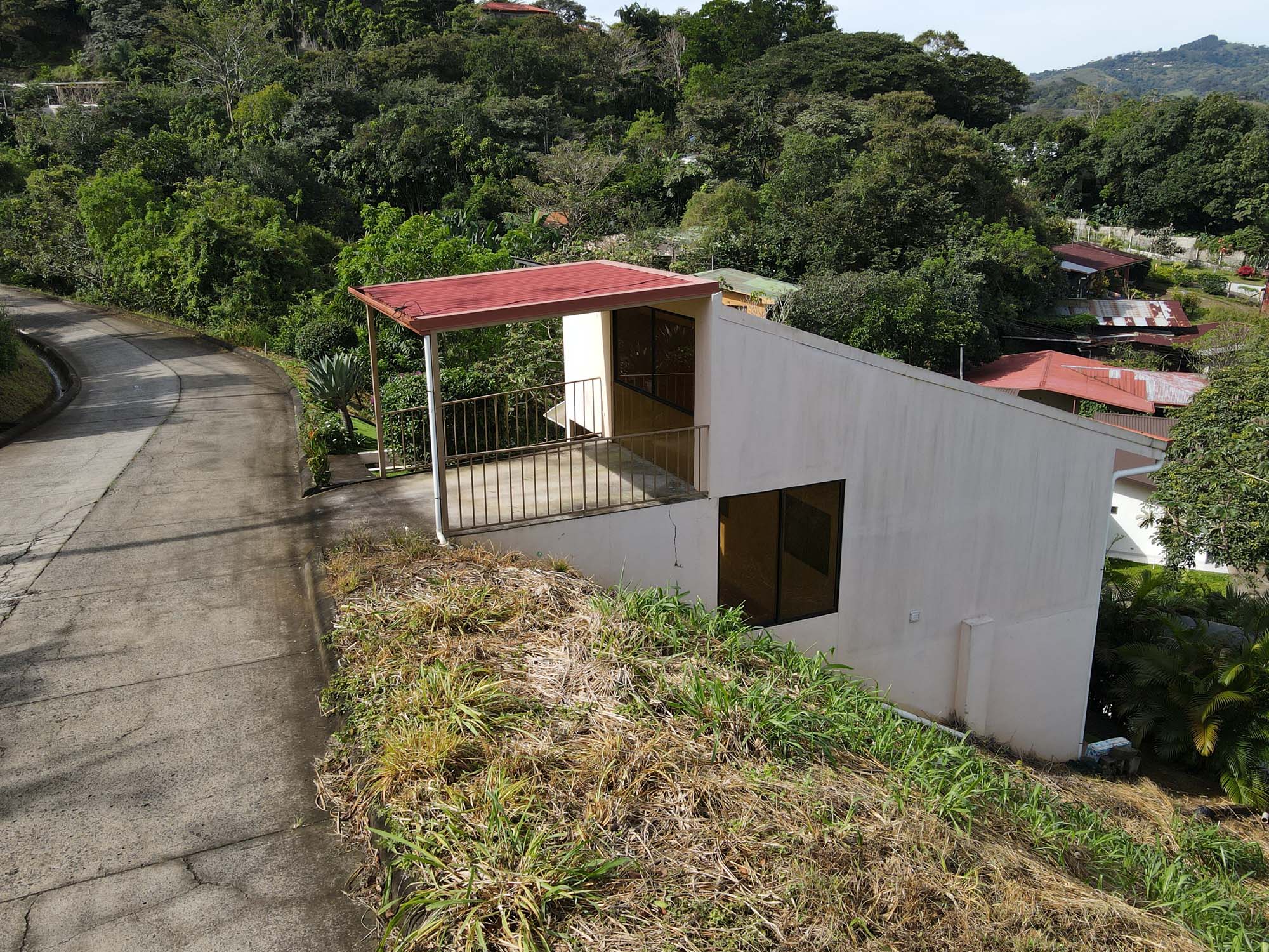 4 bed Single Family Homes For Sale in Atenas, Alajuela - thumb 7