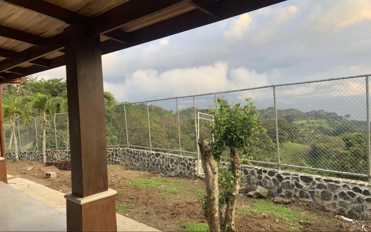 4 bed Single Family Homes For Sale in Atenas, Alajuela - thumb 23