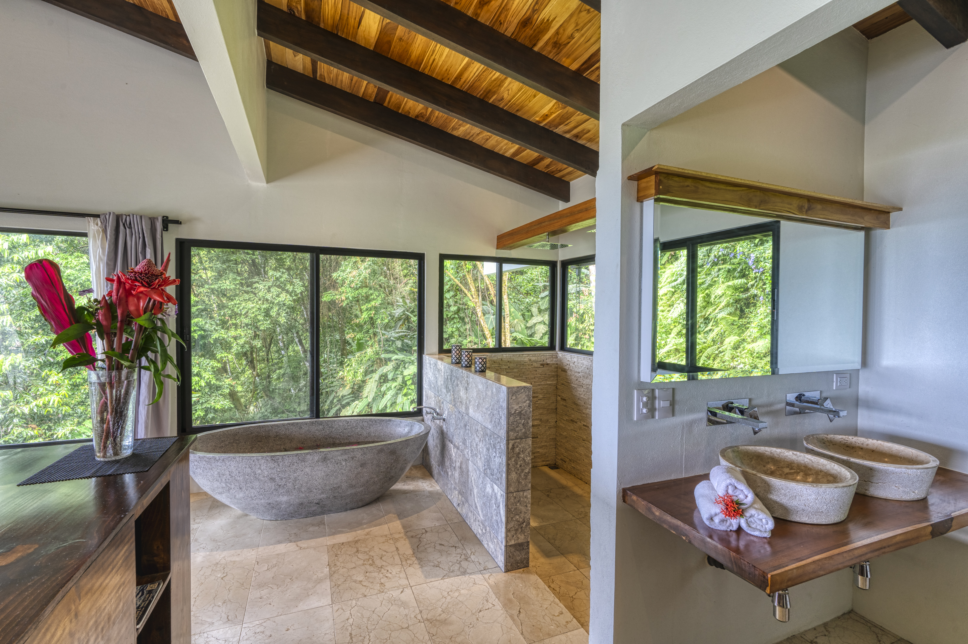 11 bed Single Family Homes For Sale in Uvita, Puntarenas - thumb 13