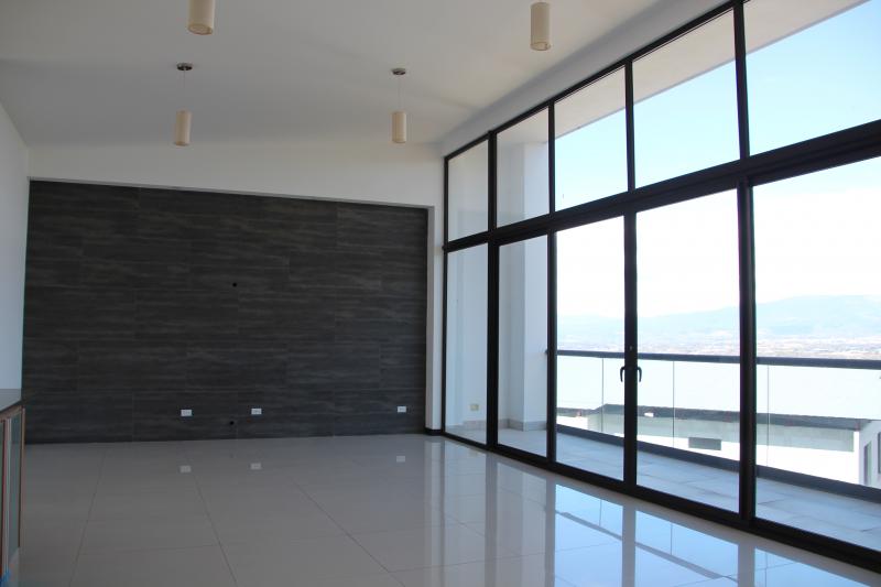 3 bed Apartment For Sale in Santa Ana, San Jose - thumb 18
