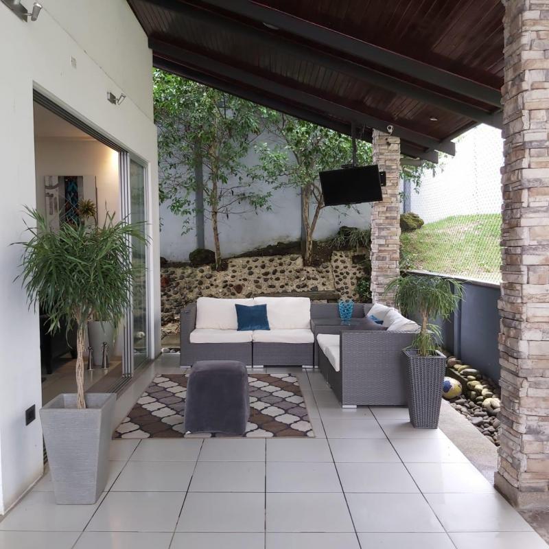 4 bed Single Family Homes For Sale in Curridabat, San Jose - thumb 13