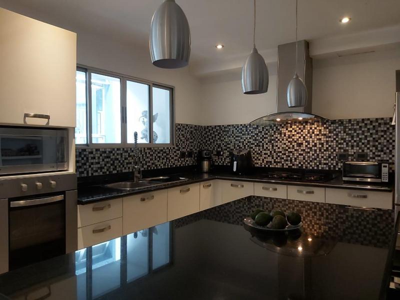 4 bed Single Family Homes For Sale in Curridabat, San Jose - thumb 4