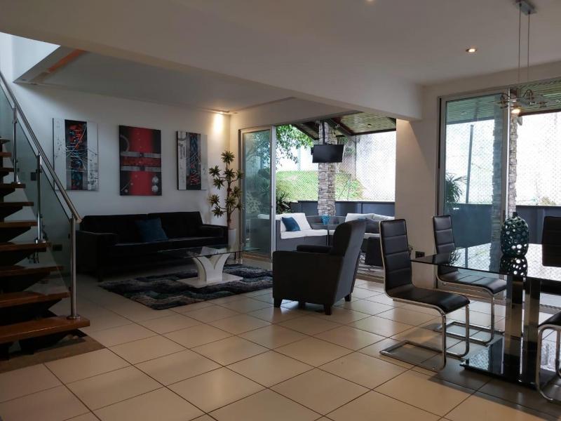 4 bed Single Family Homes For Sale in Curridabat, San Jose - thumb 1