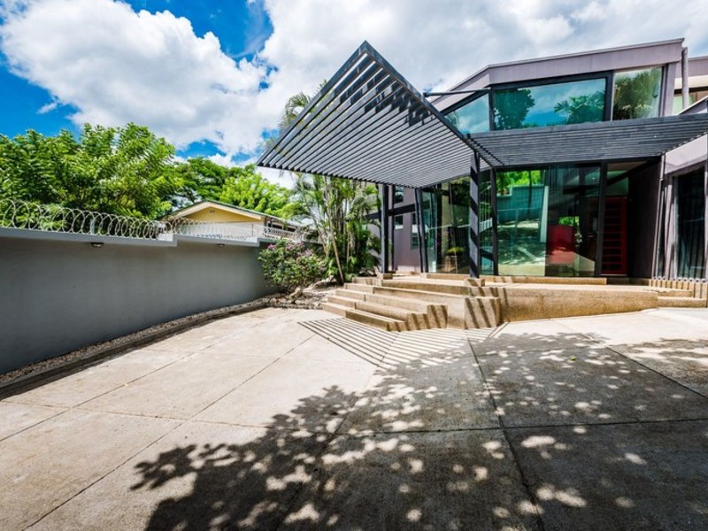 4 bed Single Family Homes For Sale in Tamarindo, Guanacaste - 1