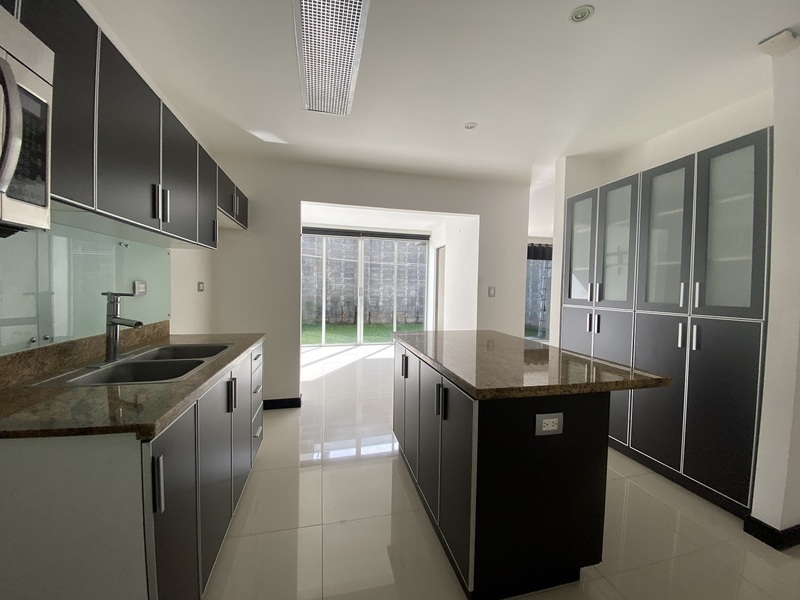 3 bed Condo For Rent in Santa Ana, San Jose - 1