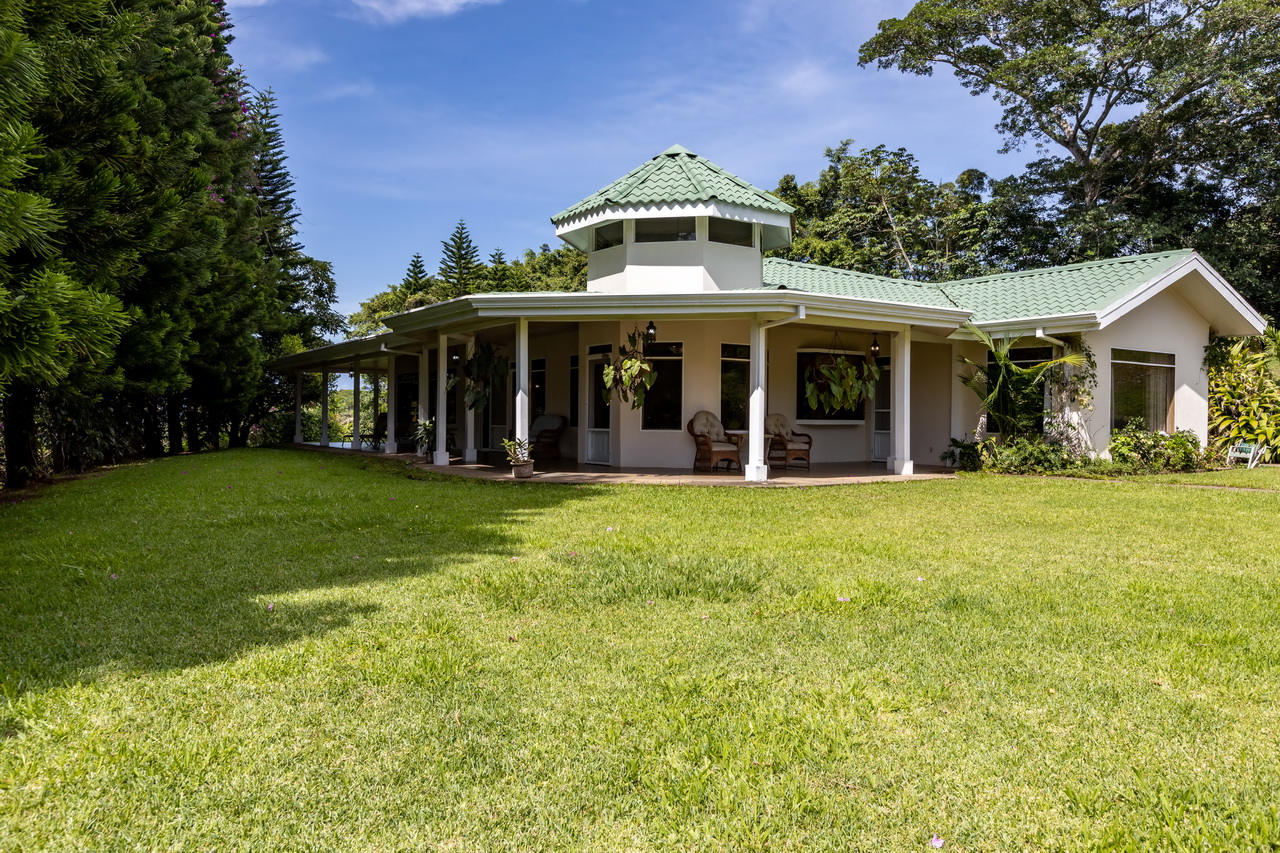 3 bed Single Family Homes For Sale in Atenas, Alajuela - thumb 1