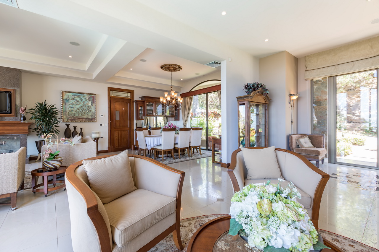 5 bed Single Family Homes For Sale in Santa Ana, San Jose - thumb 22