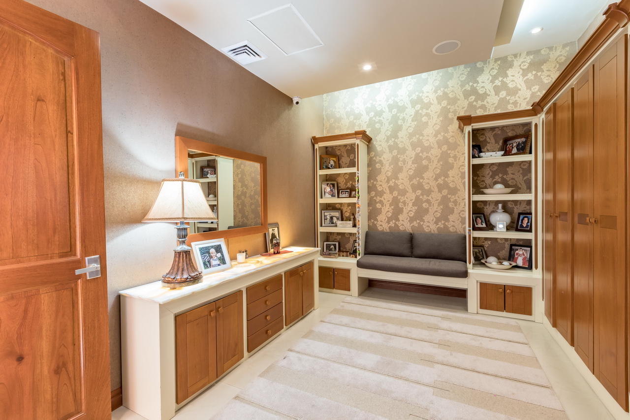 5 bed Single Family Homes For Sale in Santa Ana, San Jose - thumb 13