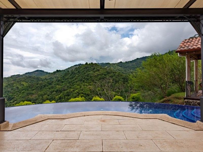 4 Bed Single Family Homes For Sale in Ojochal Costa Rica